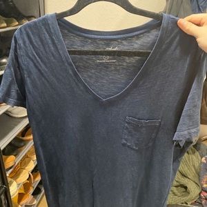 Universal Thread blue v neck shirt with pocket